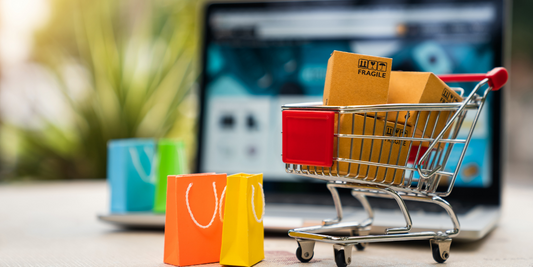 Online vs. In-Store Shopping: Where to Buy Men’s Fashion in the UK?