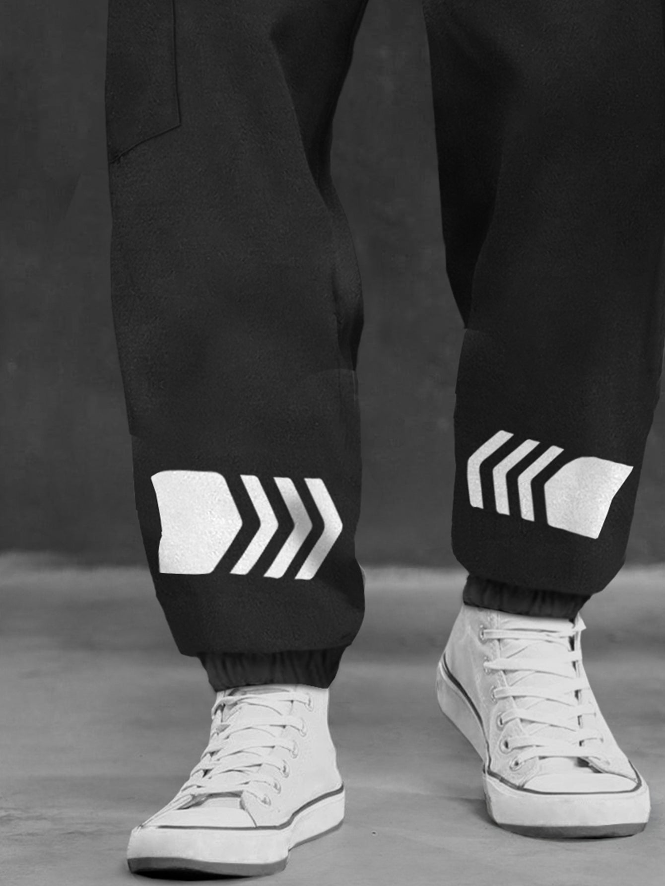 Black Cargo Joggers Baggy Fit Cuffed Ankle